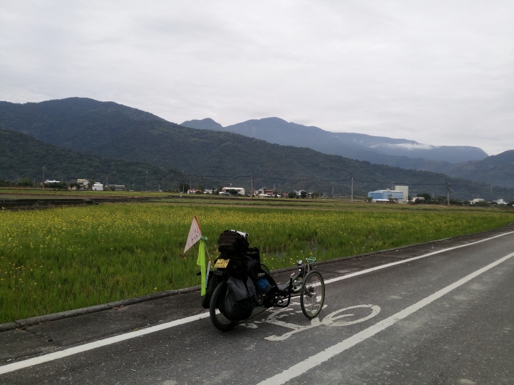 三輪斜躺車24天流浪式環島全紀錄(圖片非常多)