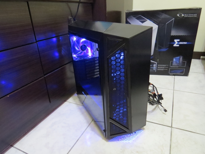 【開箱】Raidmax 雷德曼 Sigma (黑色款) 電競機殼 電腦機殼 2017 新款機殼 (空機殼展示)