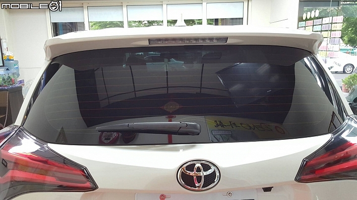分享RAV4 全車尊爵系列 前檔XC40+車身K390