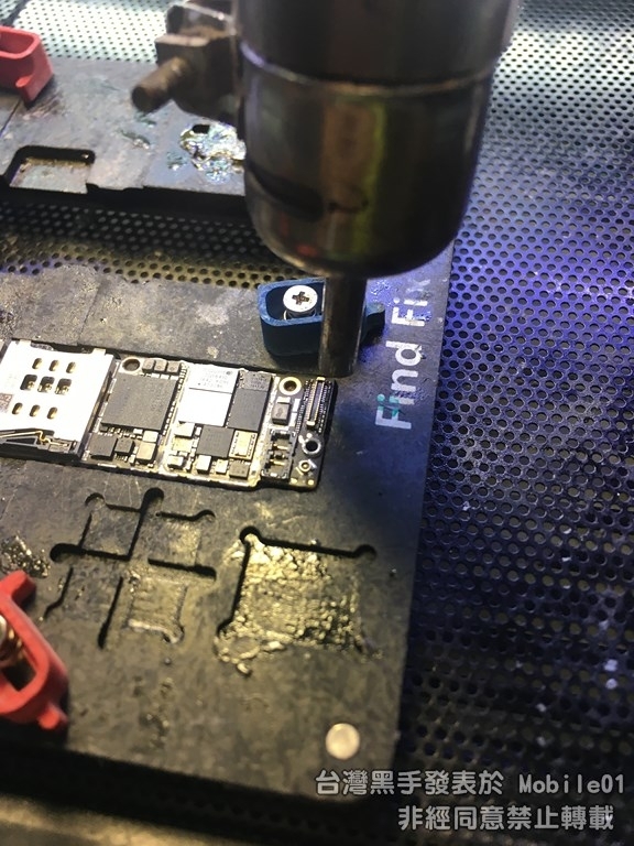 iPhone 6Plus 泡水後就爛掉了....(被拐來朝聖維修記錄 )