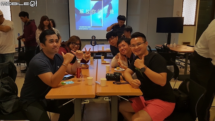手機改變生活或是需求成就手機,體驗分享《Samsung Galaxy S8 │ S8+ 解放你的手機》高雄體驗會