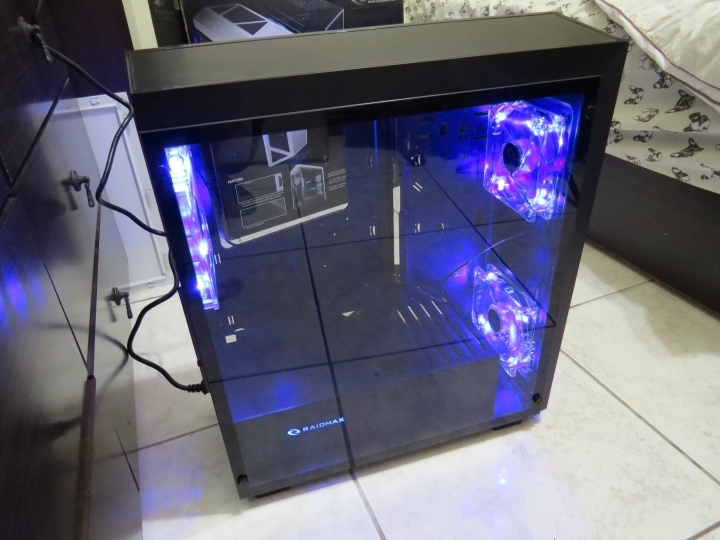 【開箱】Raidmax 雷德曼 Sigma (黑色款) 電競機殼 電腦機殼 2017 新款機殼 (空機殼展示)