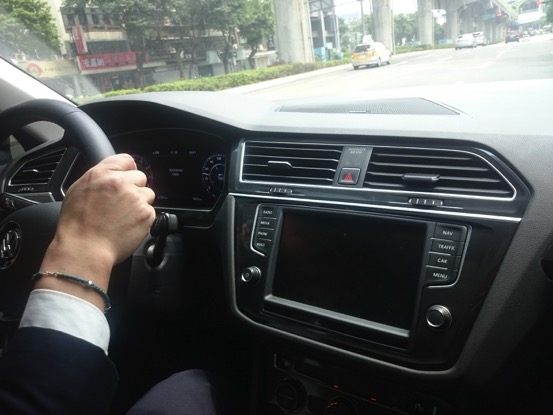 總算親身開到Golf了,歐洲車開起來真的有差