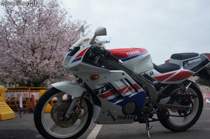 西元1990年 我的青春 台灣山葉 YAMAHA FZR150