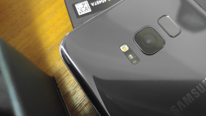 S8+ 退預購.中華電信買到現機
