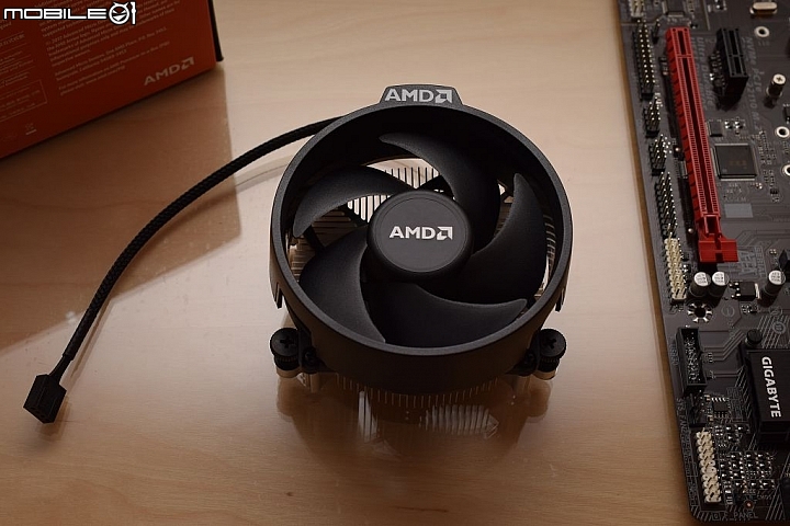 重返榮耀第2彈 R5 1400 技嘉 GA-AB350M-Gaming 3 對戰 i5 7400 開箱