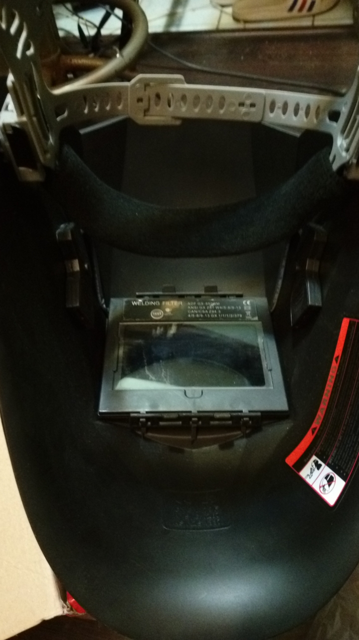 weldmask 自動變色面罩不專業開箱文