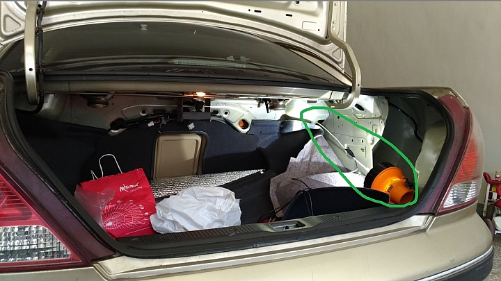 2004 Sentra M1 前後行車紀錄器 DIY 安裝 (後鏡頭、攝影)