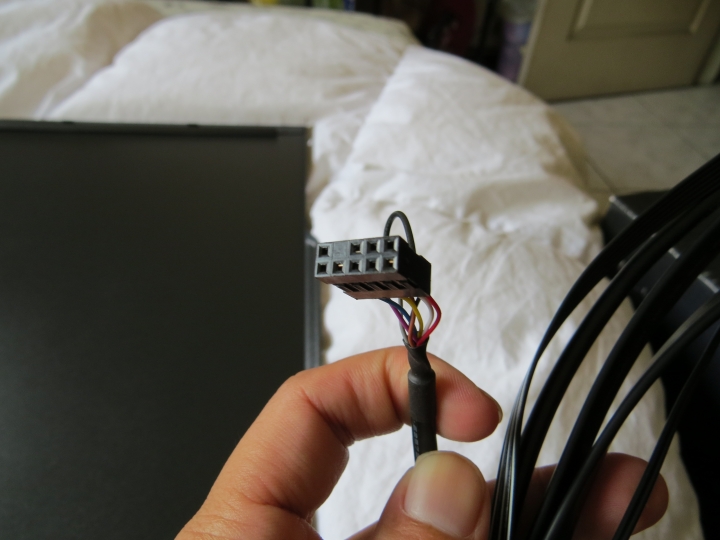【開箱】Raidmax 雷德曼 Sigma (黑色款) 電競機殼 電腦機殼 2017 新款機殼 (空機殼展示)