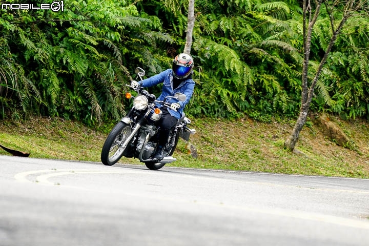 經典無需隨波逐流 Kawasaki W800 最終試駕