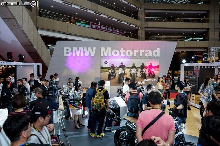 [2017台北機車展]BMW Motorrad Heritage 車系與 R 1200 GS 車系價格公開！