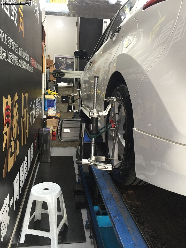 DUNLOP SP TURING R1 撕開你的貼紙