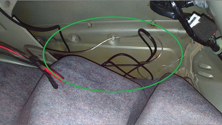 2004 Sentra M1 前後行車紀錄器 DIY 安裝 (後鏡頭、攝影)