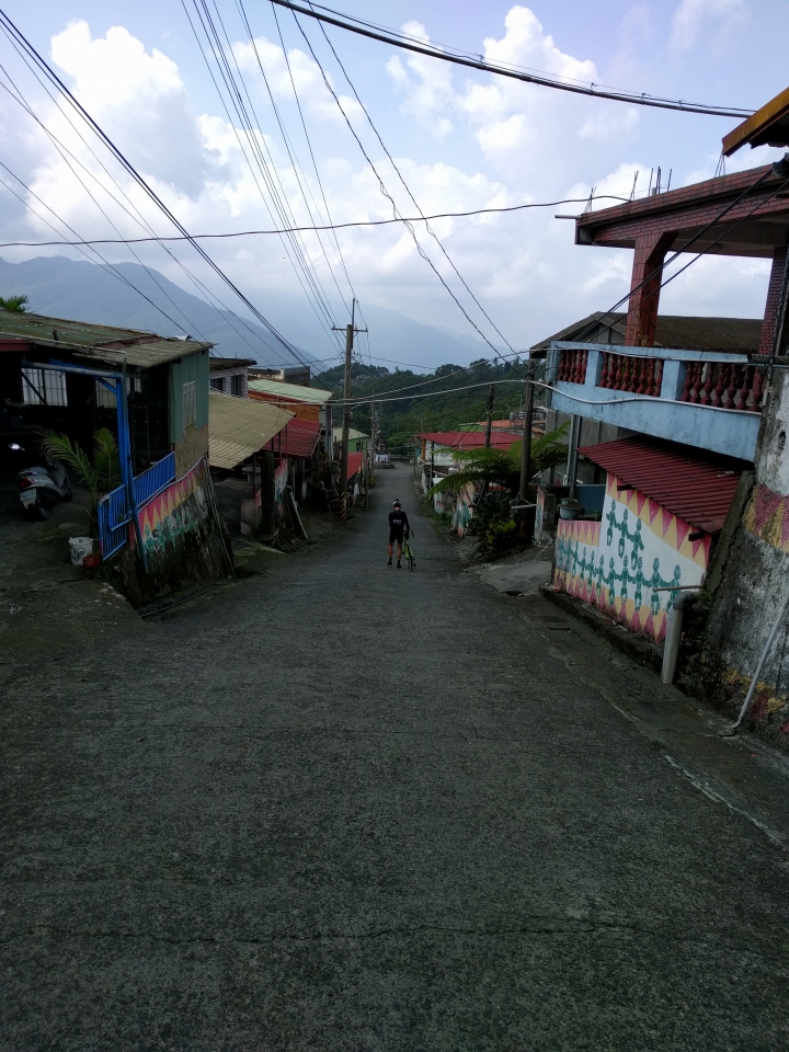 屏東經典爬坡路線,大武山之門