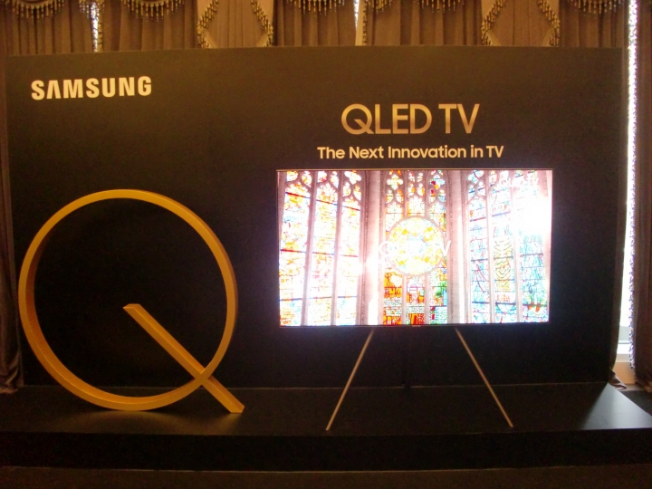 QLED電視 vs OLED電視,你的選擇是?