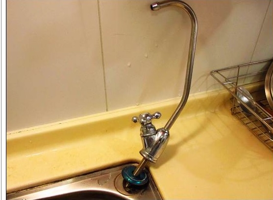 <更新>你花上萬買"淨水器"我花2300 就可以解決