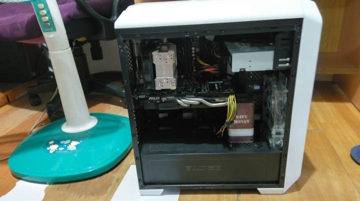 <開箱>Enermax ETS-N31側吹塔式CPU空冷散熱器~~
