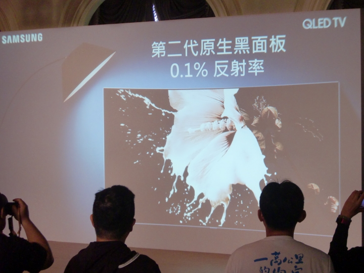 QLED電視 vs OLED電視,你的選擇是?