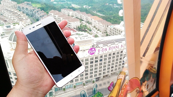 ASUS Zenfone 3 Zoom 雙鏡頭、大電量、待機強 一機在手外出旅遊超放心