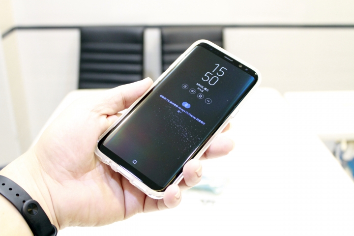 我的首支三星手機就決定是你了! S8 Plus 小開箱