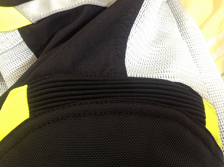 新衣入荷,Klim ADV & Touring 風格,夏季防摔衣