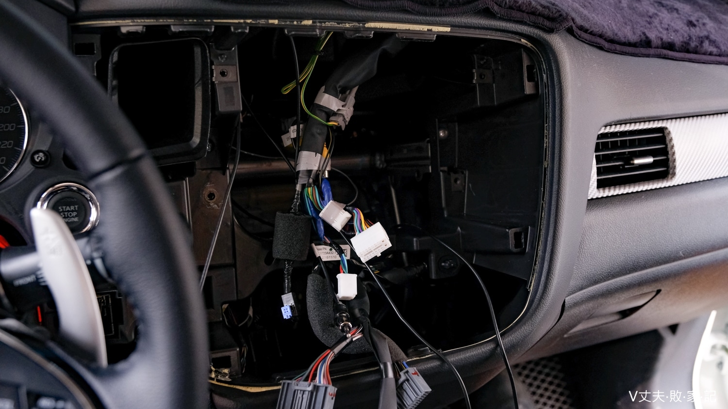 「圖+影」2017 Mitsubishi Outlander 安卓10.2吋車機改上身,安裝+操作心得分享!