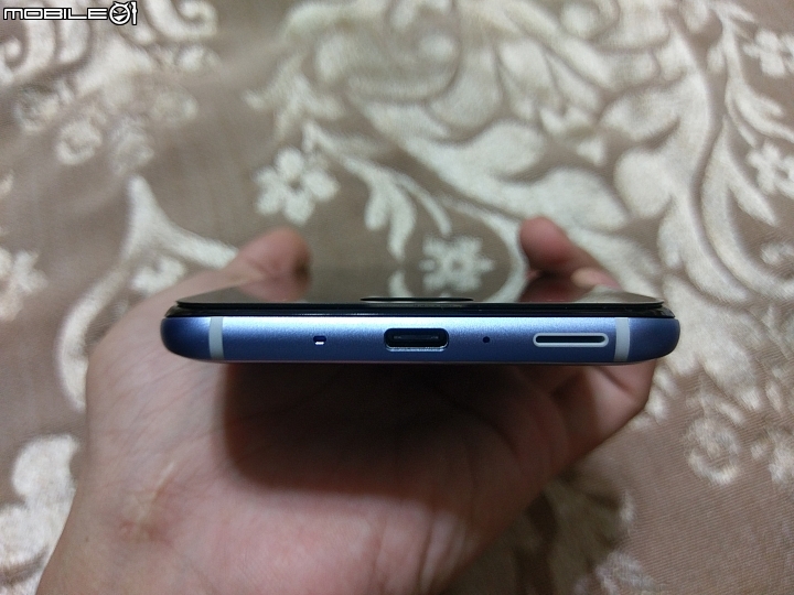 HTC U11 炫藍銀 按一下 開啟你的想像 開箱文