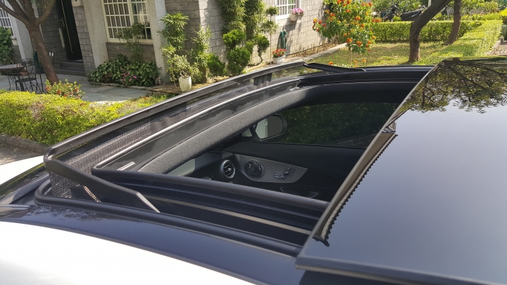 遲來的BENZ C250 COUPE 開箱跟預關箱