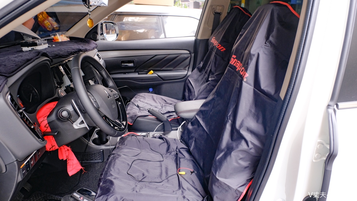 「圖+影」2017 Mitsubishi Outlander 安卓10.2吋車機改上身,安裝+操作心得分享!