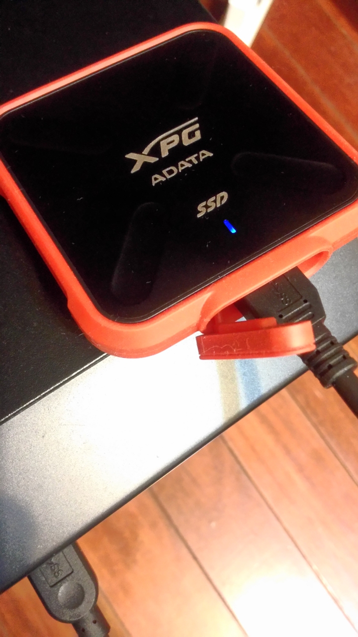威剛ADATA進軍電競品牌XPG SD700X外接固態硬碟開箱