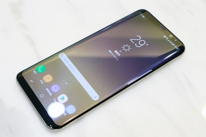 我的首支三星手機就決定是你了! S8 Plus 小開箱