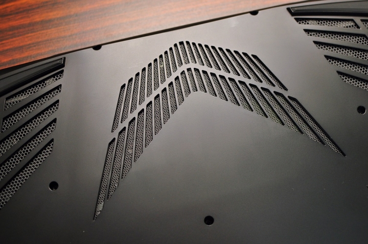 GIGABYTE P56XT,搭載RGB鍵盤,絢麗登場
