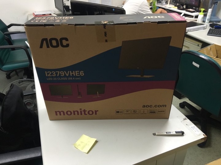 AOC I2379VHE6不專業開箱