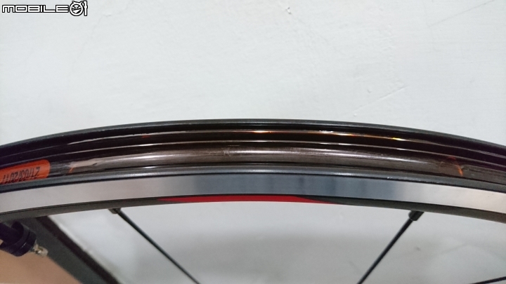 GIANT P-R2 公路車輪組(2018成車輪組) 支援 tubeless 外胎