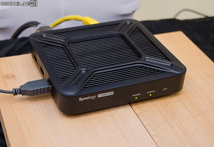 雙M.2與10Gb NAS登場 Synology推出DS918+、DS718+、DS1817與首款SG1000 Gateway