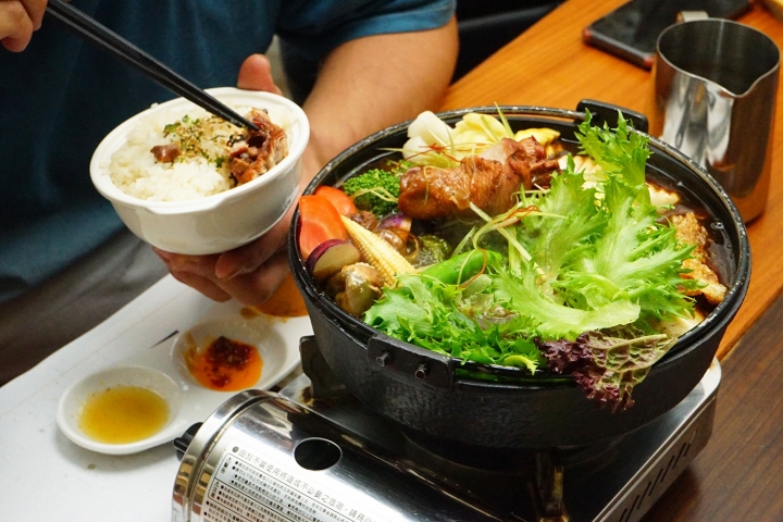 【台南住宿首選】住宿再送澎湃午餐+樂活下午茶|來有人文會館・食下有約想法廚房・食蔬茶齋蔬果料理