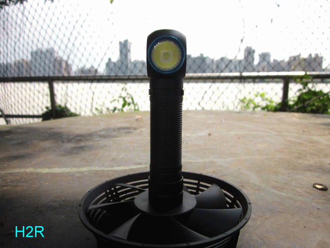 H2R 單18650多用型充電頭燈
