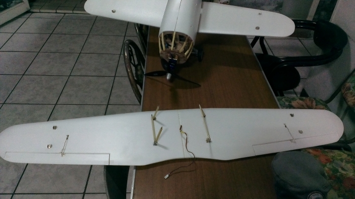 霍克三遙控飛機製作
