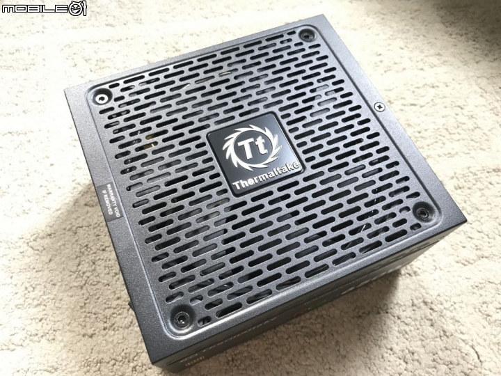 智慧溫控加RGB的好POWER TT Toughpower Grand RGB 650W