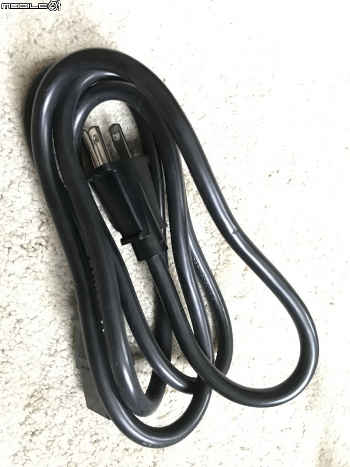 智慧溫控加RGB的好POWER TT Toughpower Grand RGB 650W