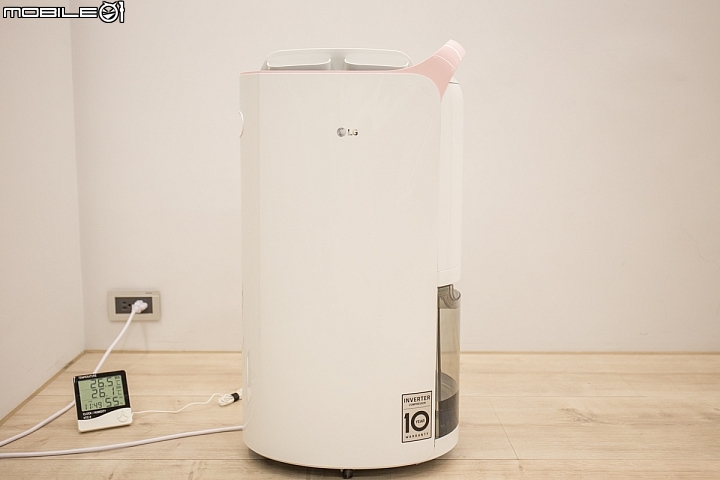除溼烘乾一機多用!LG PuriCare 變頻除濕機(RD151QPC0)
