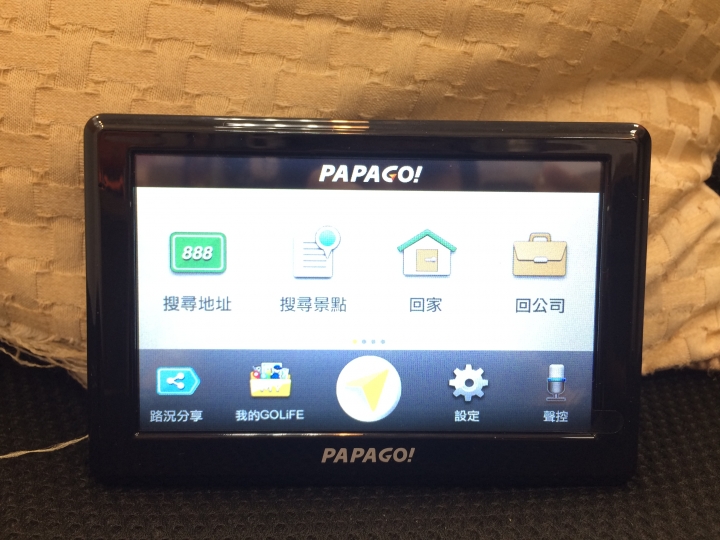 幫開箱－五吋多合一導航平板GOLIFE GOPAD DVR5＋倒車顯影鏡頭GOPAD R20