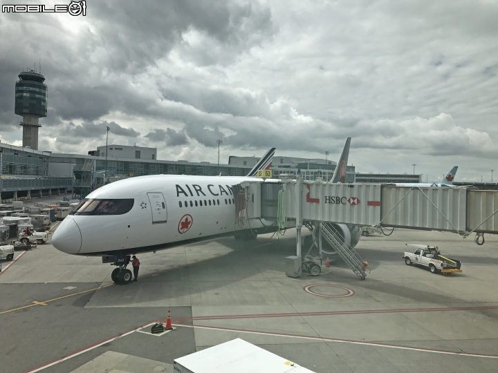 Air Canada加拿大航空AC12 台北-溫哥華首航紀錄