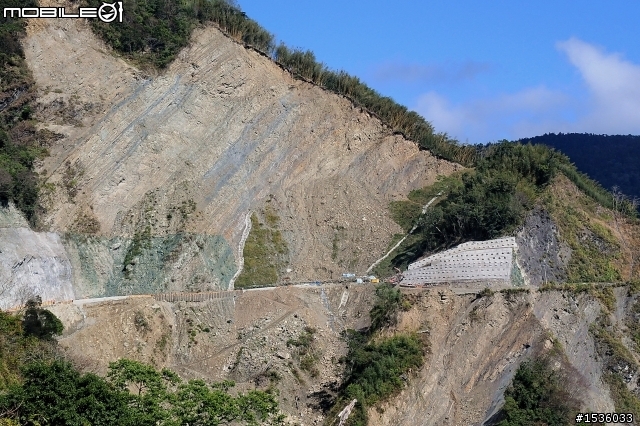 Nikon P900記錄大雨後的阿里山公路