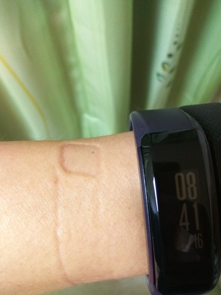 Garmin vivosmart 3 啟動改變,能量無限--前後代大PK