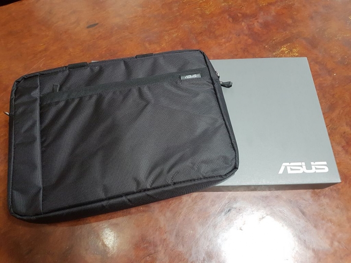 輕薄ASUS VIVOBOOK S15開箱
