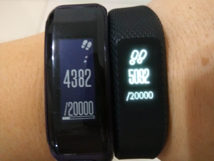 Garmin vivosmart 3 啟動改變,能量無限--前後代大PK