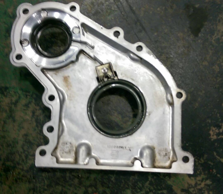 Volvo 940 陸地坦克 Stage 0 :引擎翻新血淚史...