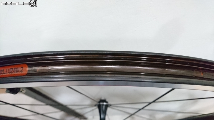 GIANT P-R2 公路車輪組(2018成車輪組) 支援 tubeless 外胎