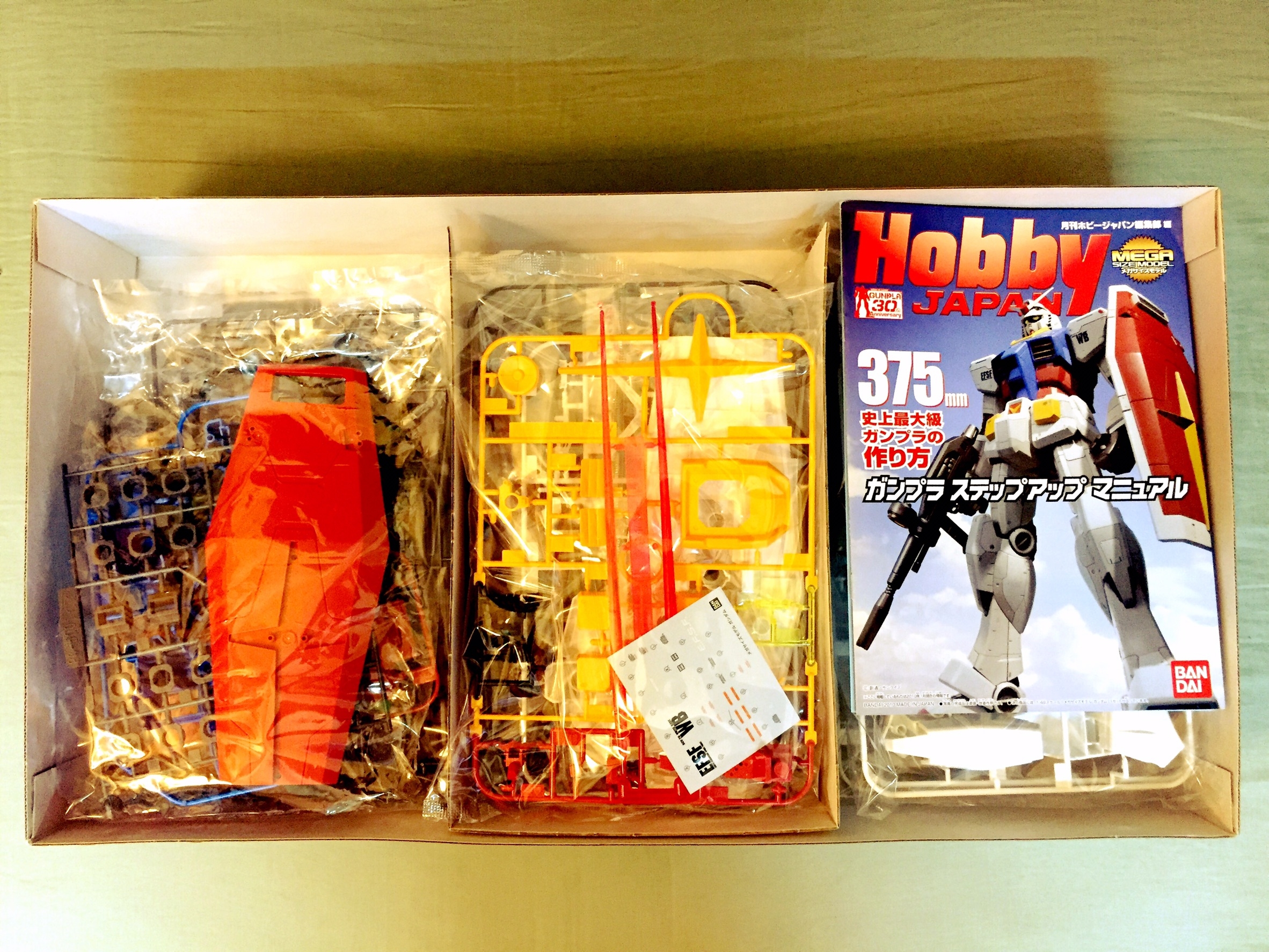 更新後的 1/48 高375mm的初代鋼彈 RX-78-2 Gundam BANDAI